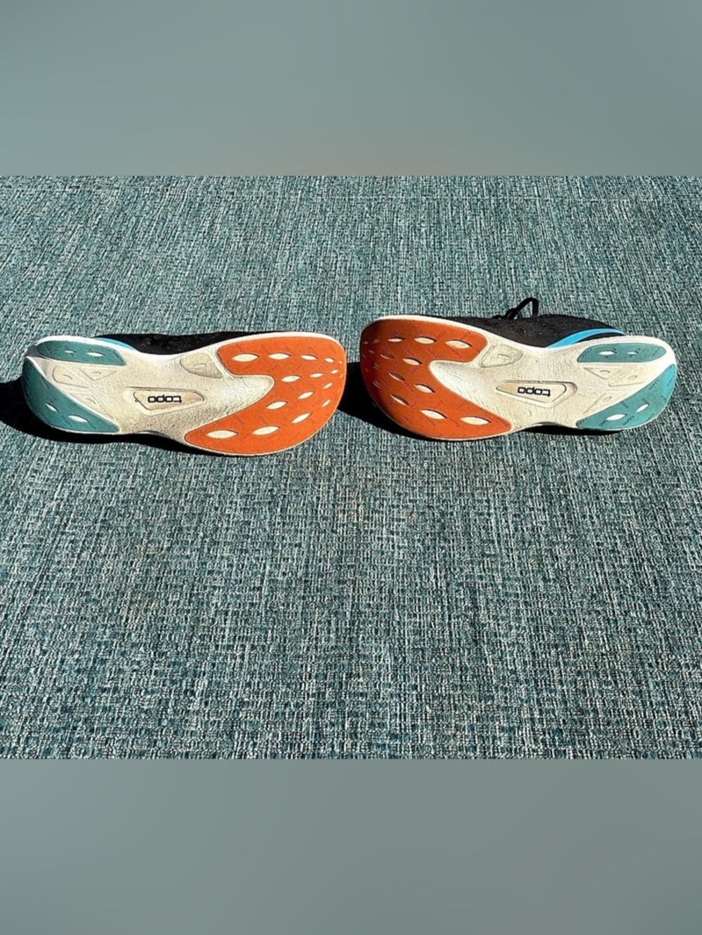 Topo Men's Athletic Shoes - Picture 4 of 4